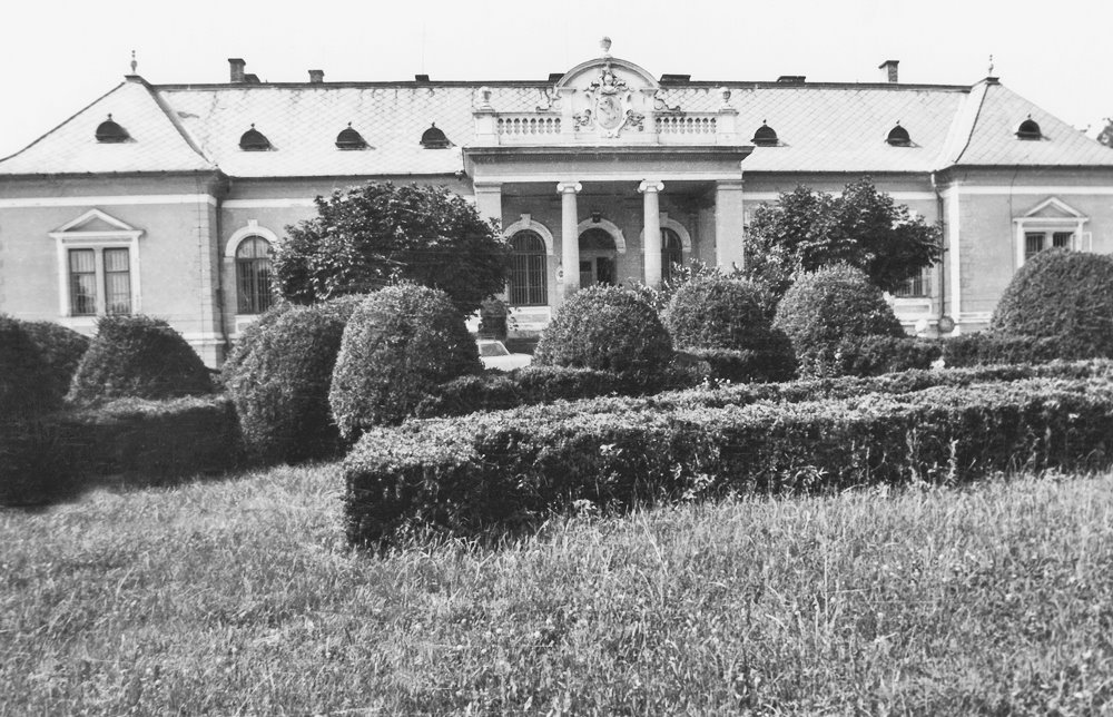 Szőcsény ’60 – időutazás a 60 éves iskola történetébe